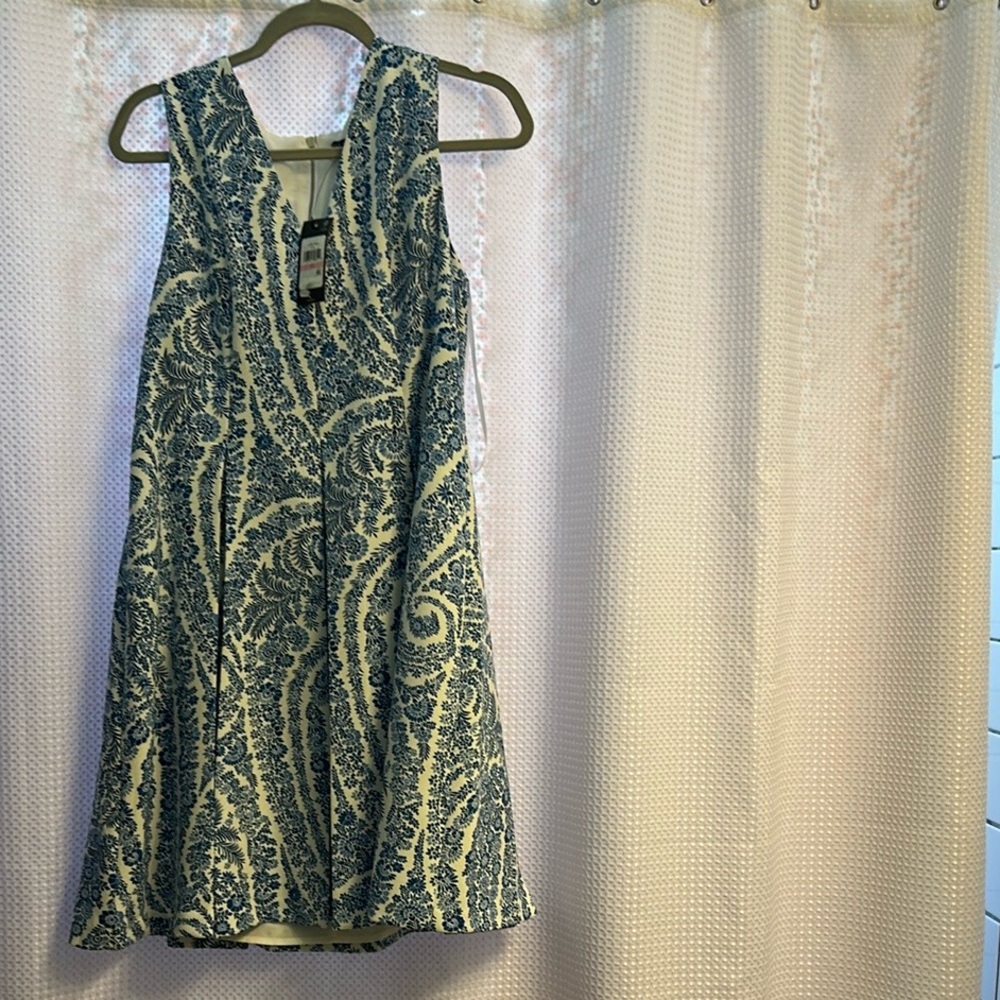 NWT Tommy Hilfiger floral dress